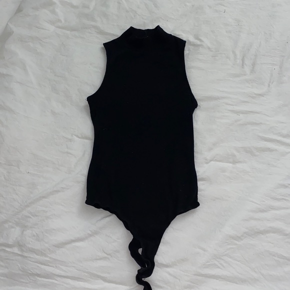 Plain Black sleeveless turtleneck body suit - Picture 1 of 2